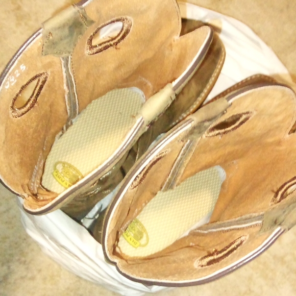 Dan Post Boots Boot Barn, 8,1/2 brown, 42&1/2 inches tall - Picture 5 of 6